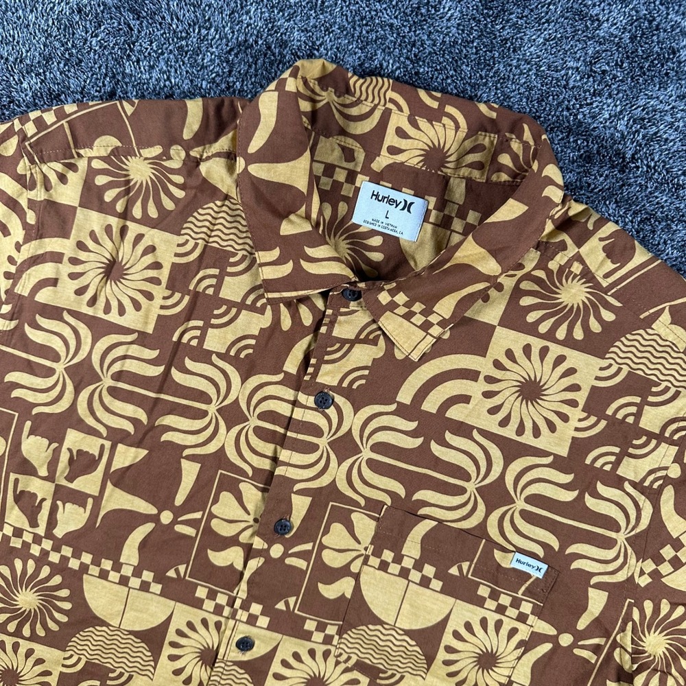 Hurley Shirt Mens Large Brown Geometric Tribal Button Down Short Sleeve AOP
